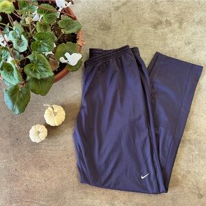 NIKE RUNNING  |  soft joggers with zip ankle